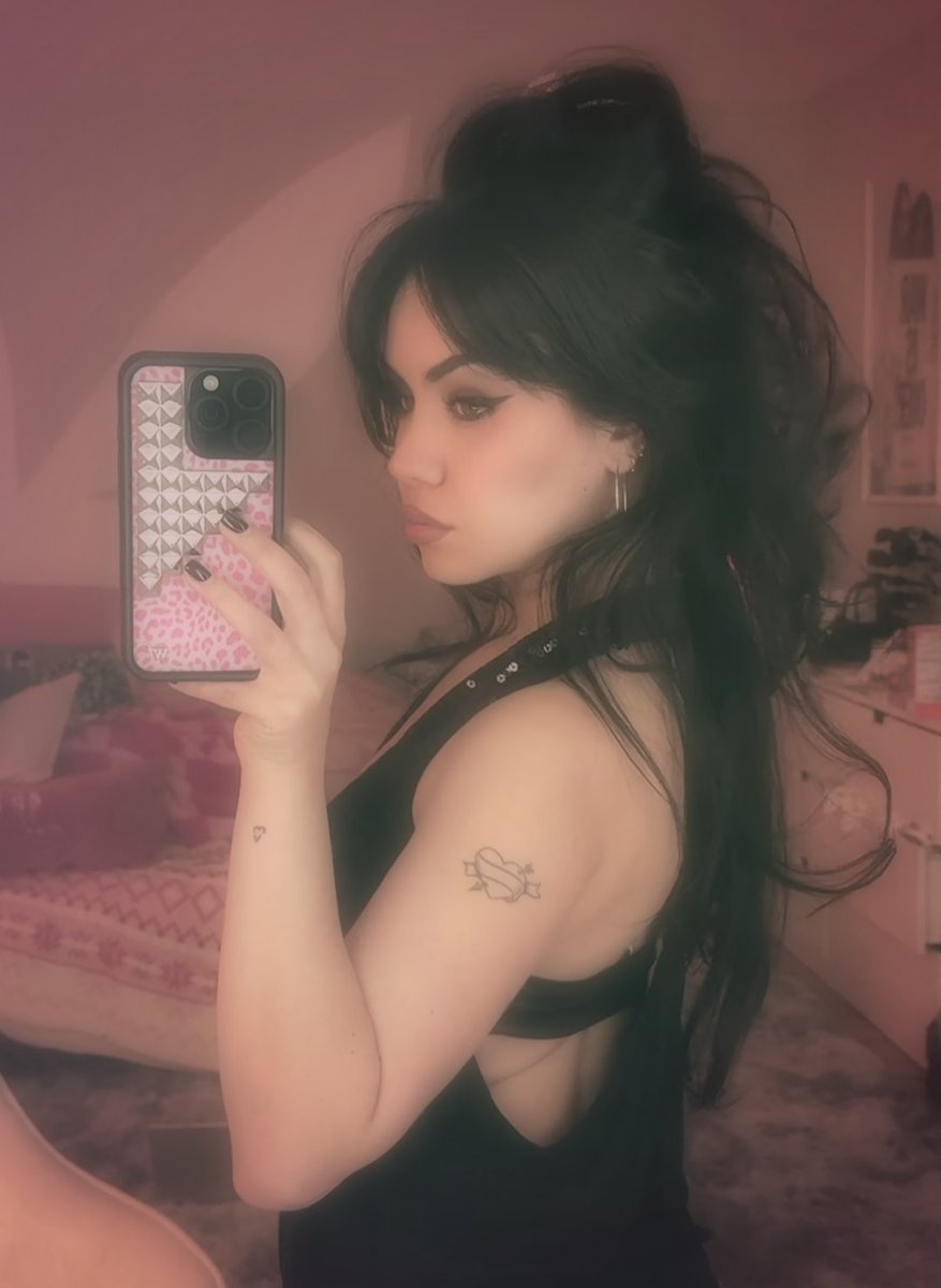 𝓝𝓪𝓽𝓪𝓵𝓲𝓪 tweet media