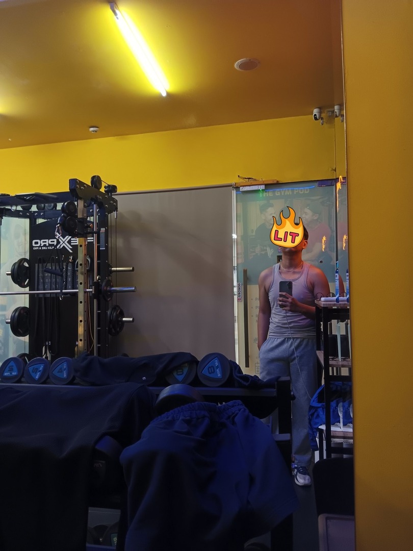 BUKAN BASE RATED tweet media