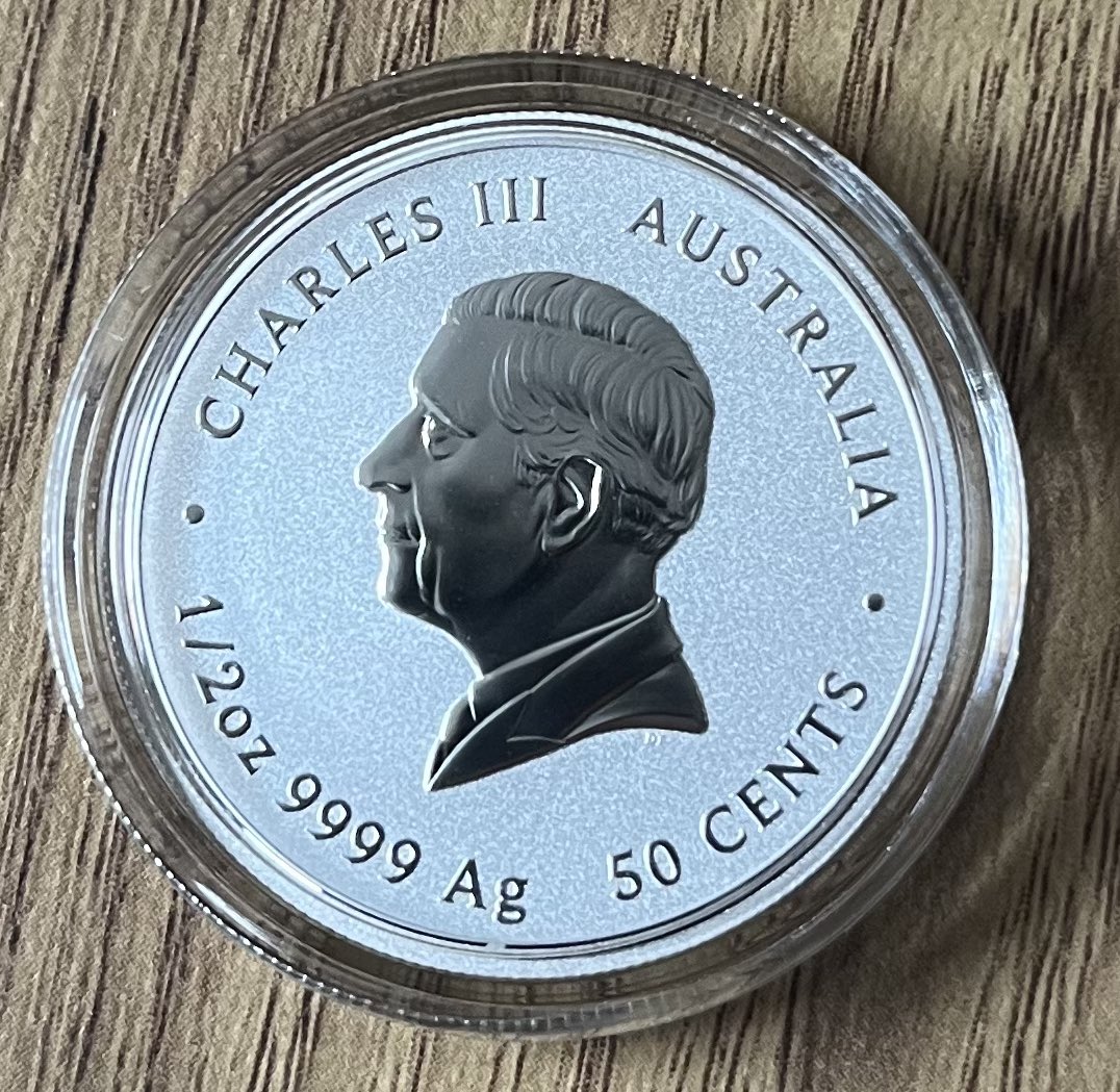 TheSilverLion1's tweet image. Mail Call 📞.   1/2 Silver Year Of The Horse 🐴.    #Silver #ChineseNewYear #SilverCoins