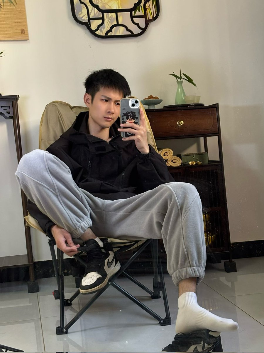 毒夫人 tweet media