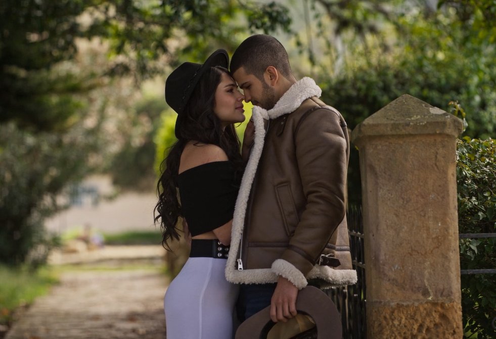 PasdeGavilanes's tweet photo. #PasiónDeGavilanes2 #PDG38 Rosario está dispuesta a todo para separar a Juan David y Muriel. https://t.co/ap7gxb36Op