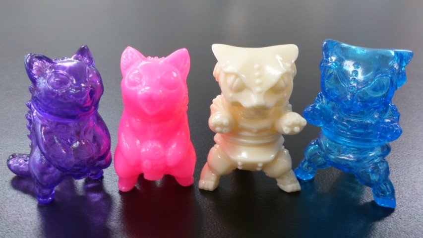 すべての始まりは2014年4月の大阪出張時に買った4体でした