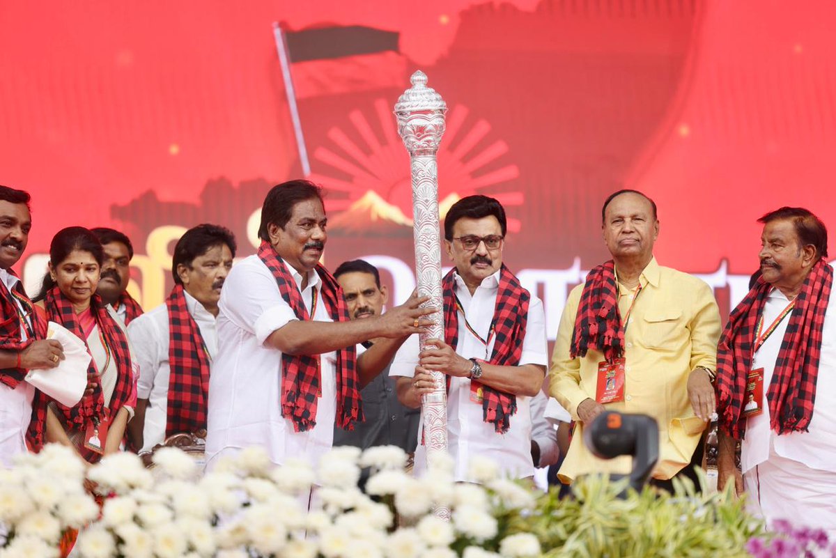 DMK tweet media