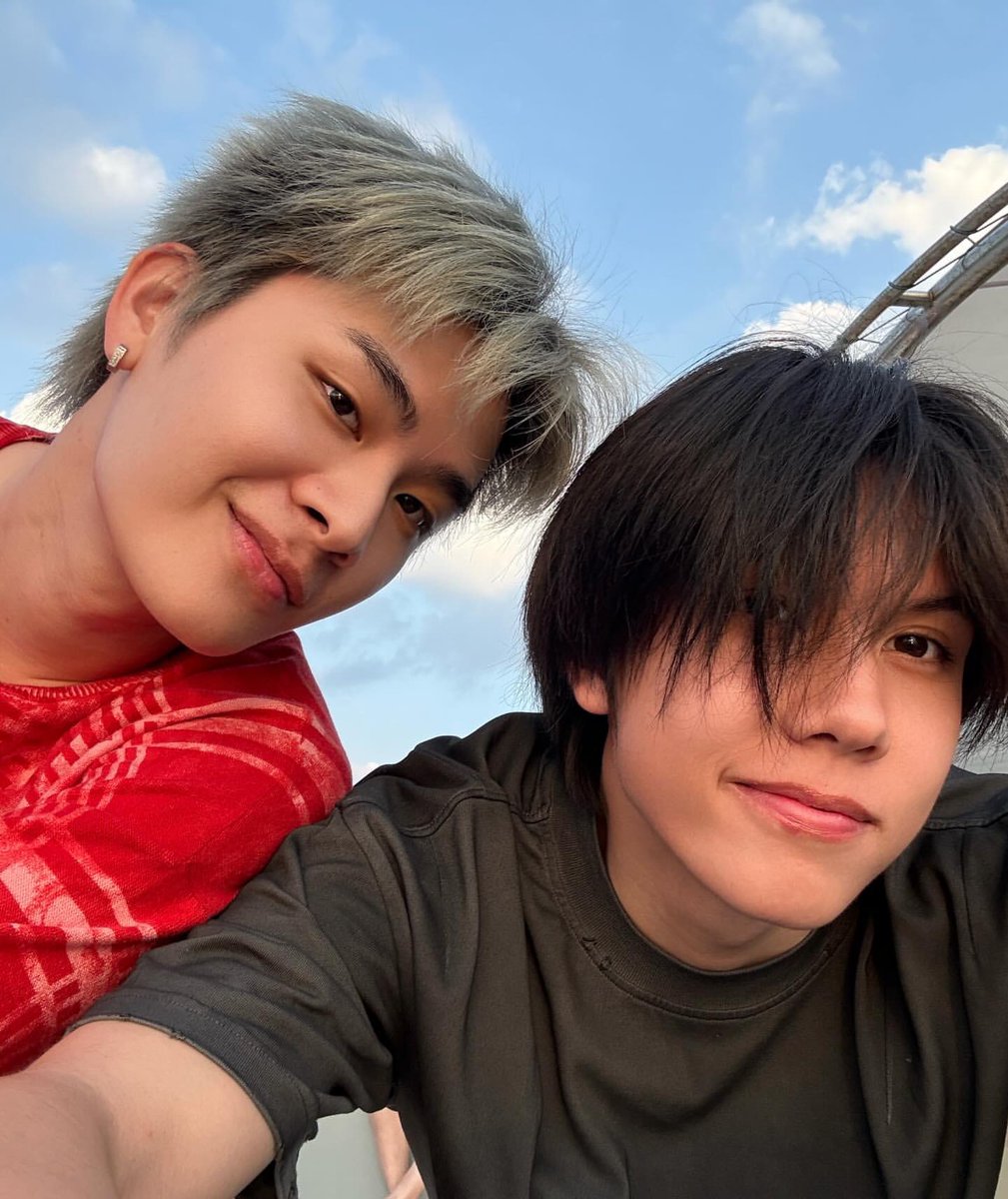 ♡ โอ้โห หล่อคู่เรยอ่ะ y y ♡