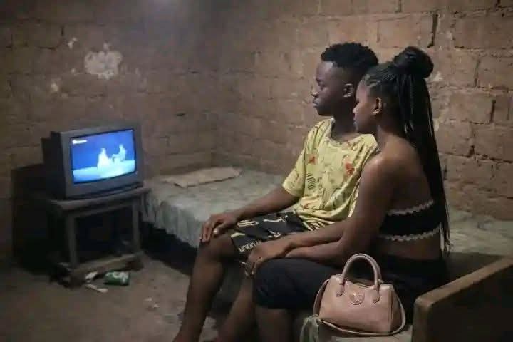 Me and my babe don go village go dey live our life as Dem won kill me with pressure for city.