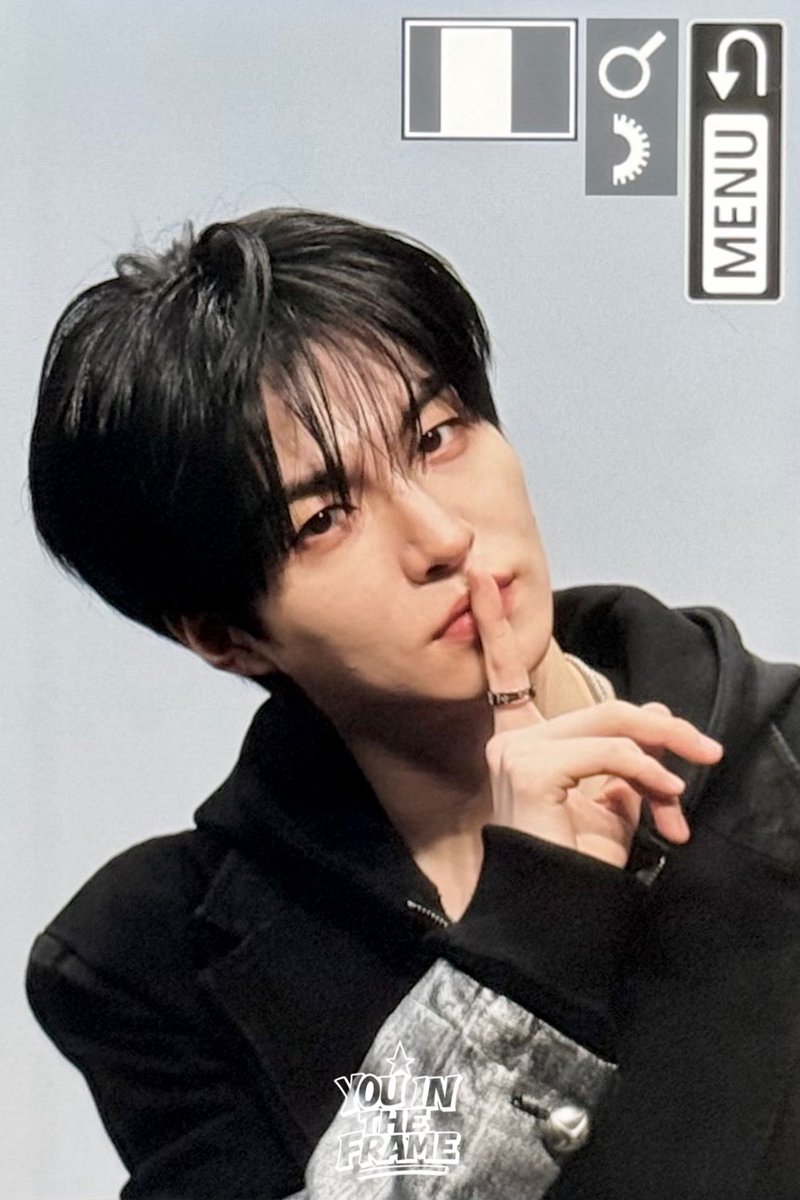 𝐘𝐨𝐮 𝐢𝐧 𝐭𝐡𝐞 𝐟𝐫𝐚𝐦𝐞 tweet media