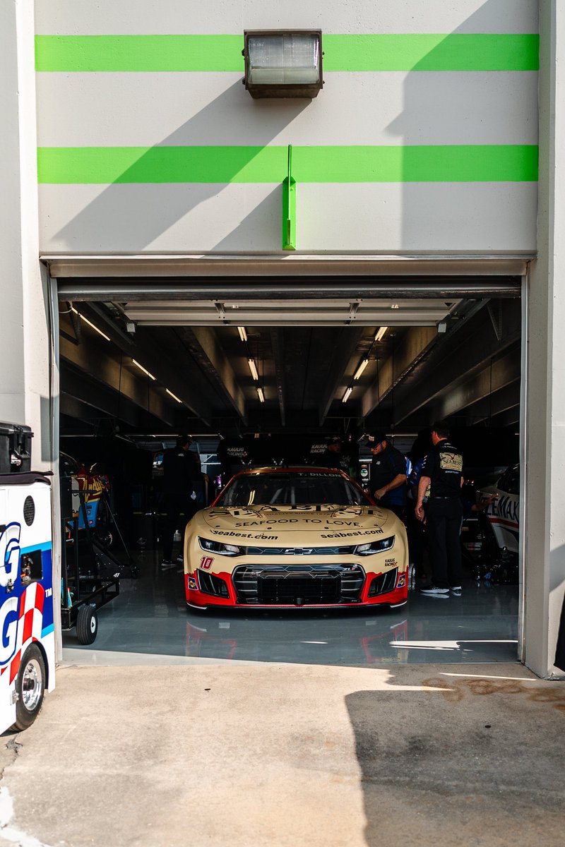 Ty Dillon tweet media