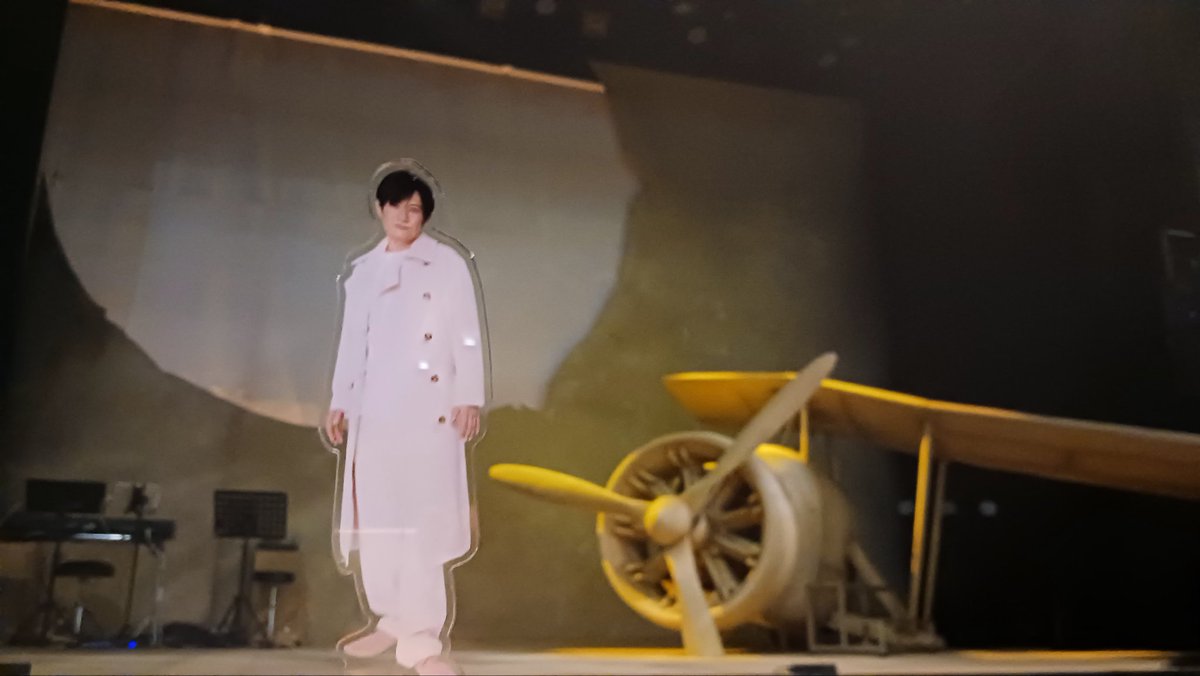 mari83011's tweet photo. @_t_s_u_h_i_r_o_ あっくん💛演出さん業務も頑張ってね🥰今仕事終わって家に着いたよ🏘明日昼公演観るから楽しみにしています🌟呑み助さんも楽しみ💛🥰
#佐藤アツヒロ
#絵本朗読LIVE
#星の王子さま
#ピースプロジェクト
#PEaCEPRO https://t.co/RwonTl08fq