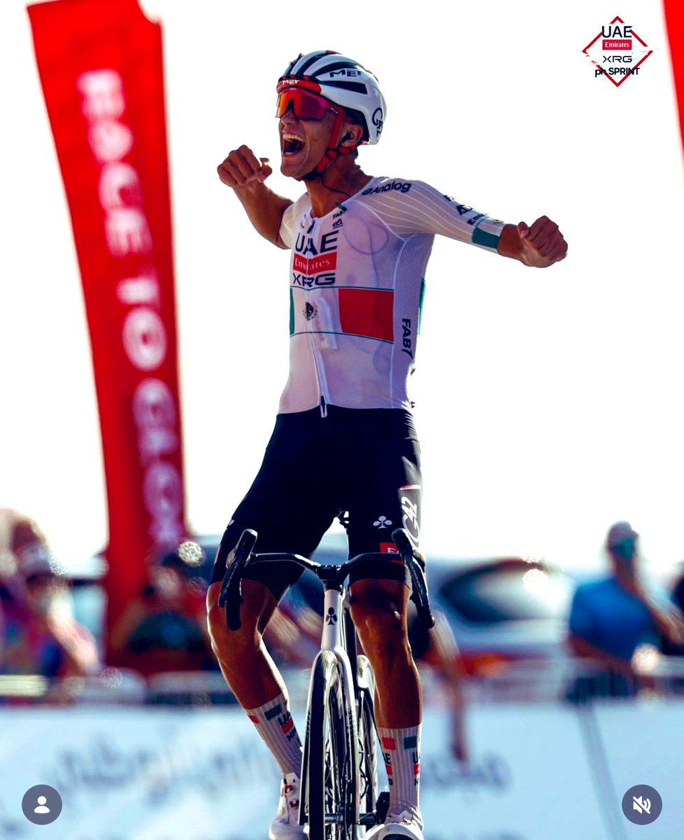mario_sabato's tweet photo. Y llegó la 23 y la 2da del año!! Sos mágico Isaac Del Toro!! 
Triunfó en el final en alto de la Et6 y ahora es nuevo líder del UAE Tour!!
Falta un solo día plano para celebrar su primer título en una carrera por etapas World Tour!! 
E insisto, solo tiene 22 años!!
Grande Torito https://t.co/blWoGMuLkh