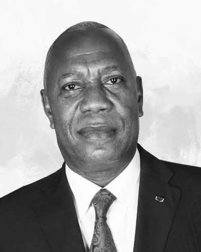 Un deuil national est déclaré le lundi 23 février 2026 en raison du décès de Monsieur Firmin AYESSA, ministre d'Etat, ministre de la fonction publique, du travail et de la sécurité sociale.
Les drapeaux sont mis en berne et toutes les manifestations publiques non  autorisées sont