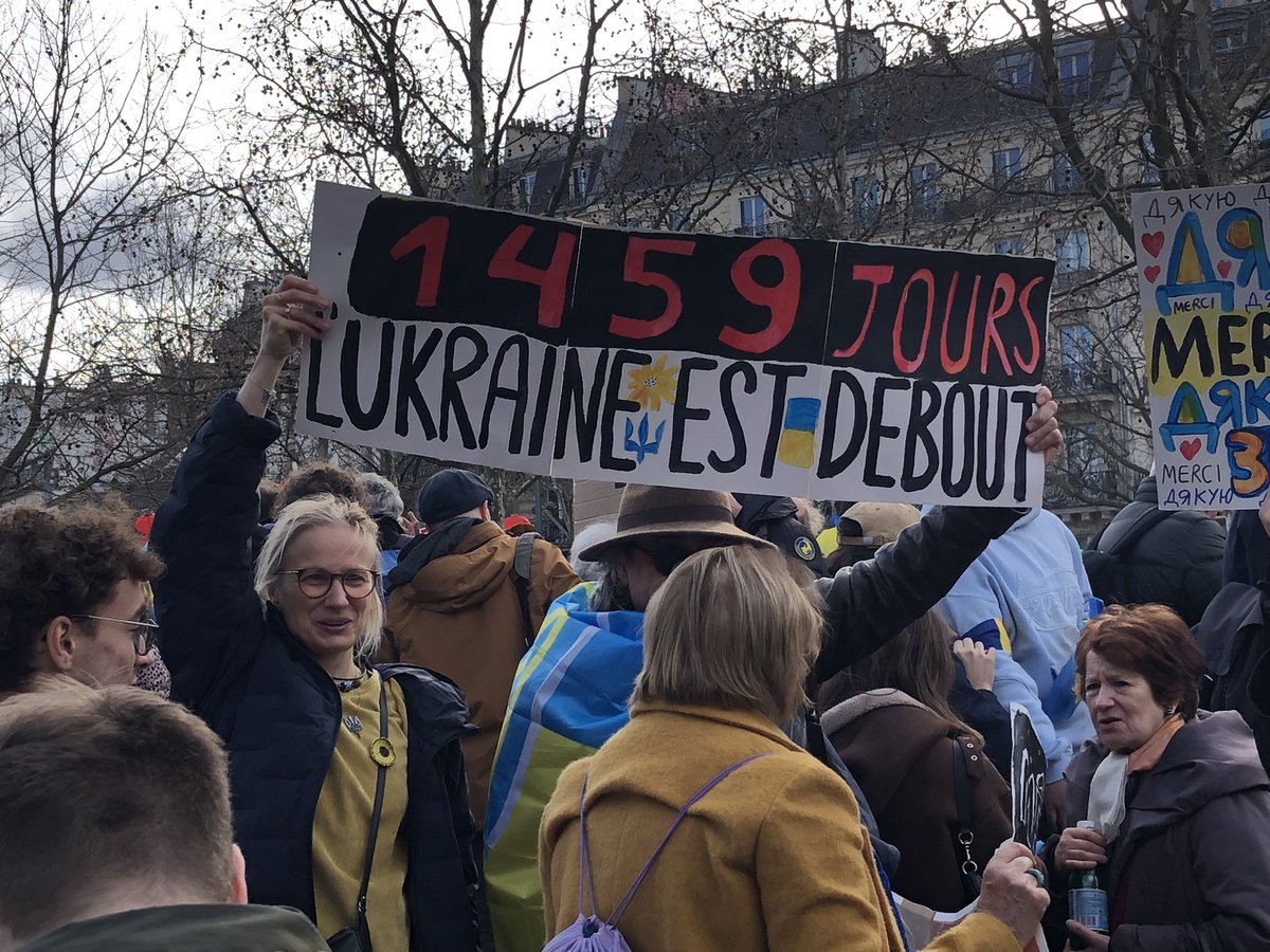 nmansier's tweet photo. Mobilisés auprès des Ukrainiens et de l’Ukraine 🇺🇦 , cette après-midi et aussi longtemps qu’il faudra https://t.co/4PHjCEpvAy