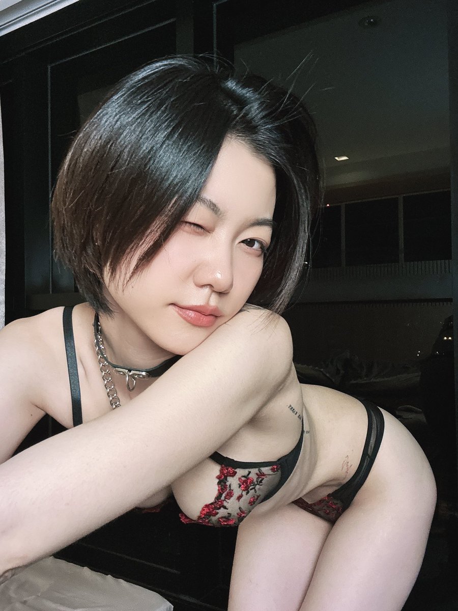 許諾Olivia tweet media