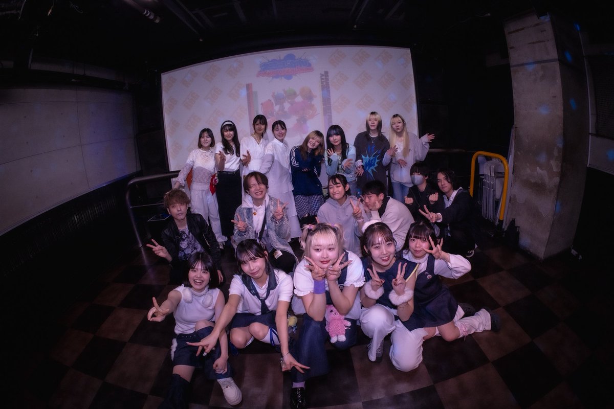 えさのじかん tweet media