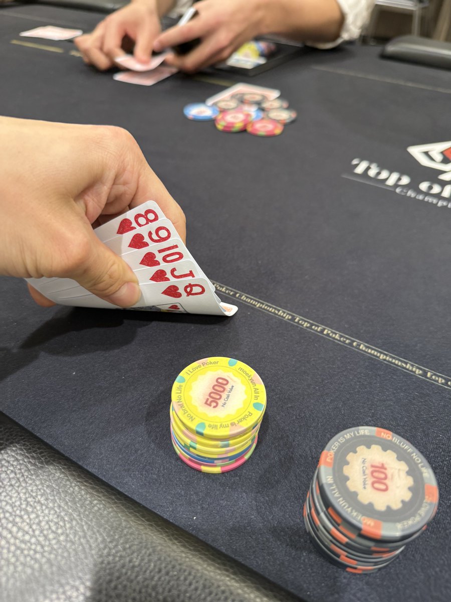 クマノミ tweet media