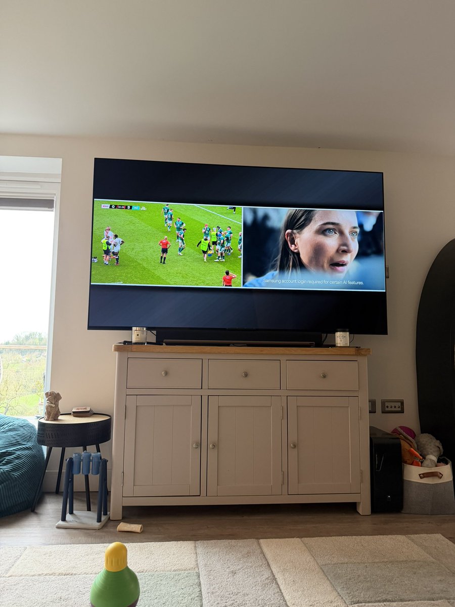 Joanna Mills tweet media