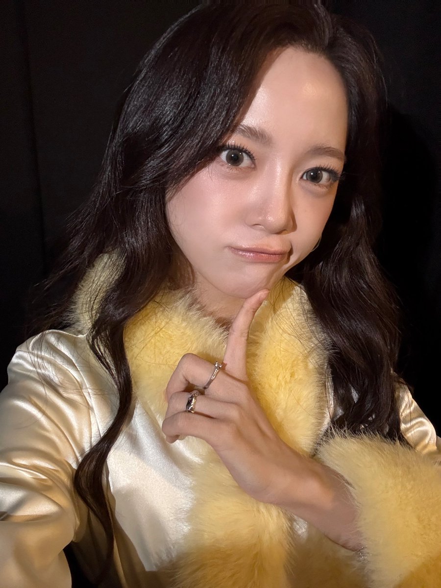 김세정 KIM SEJEONG tweet media