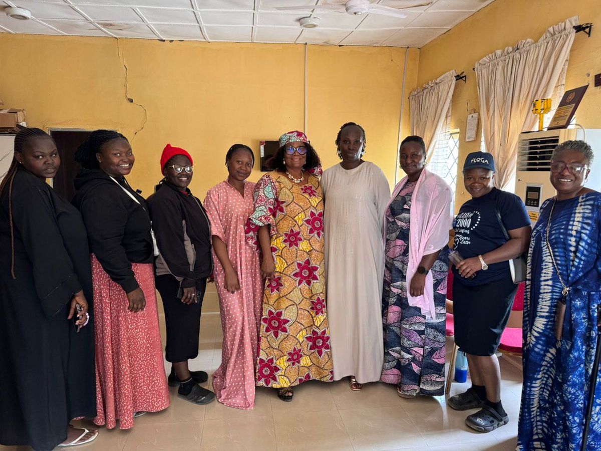 FLOGA_NIGERIA's tweet photo. The flame is burning bright at FGGC Langtang! 🔥 The Tournament of Champions is officially underway, led by our amazing Project Inspire Team.
​From Math &amp; Debates to the Sapphire Collection, we are nurturing the next generation of leaders. 🎓🏆
#projectinspire2026, ##AlumniImpact https://t.co/JfogtSJOED