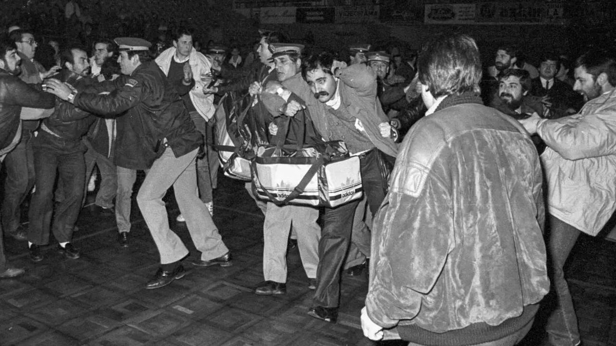 out of context pazo digno ⚫️🟡 tweet media