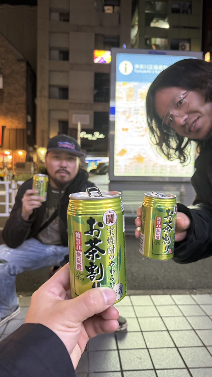 タツグチ tweet media