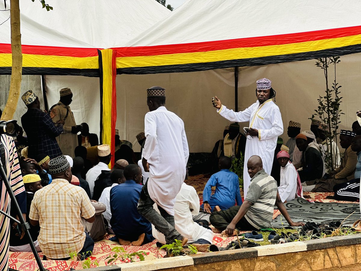 Amelia Kyambadde tweet media