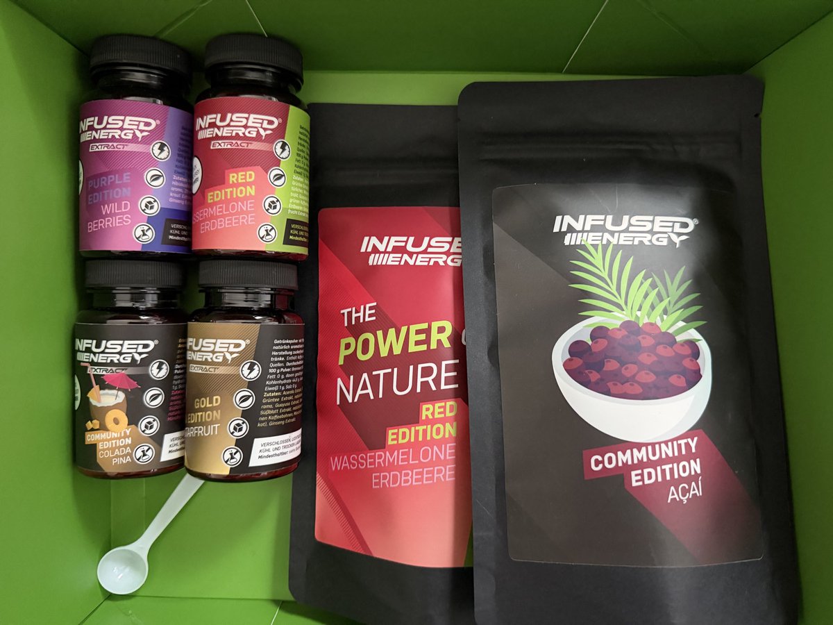 Nik✝️ tweet media