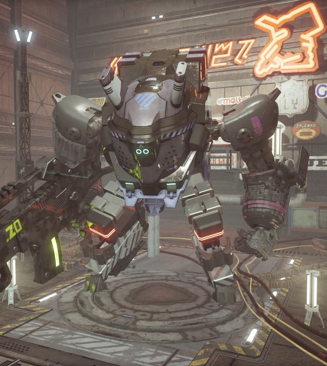 かつての高性能機を有り合わせのパーツでなんとか動かしてる感出したかった
#SYNDUALITY