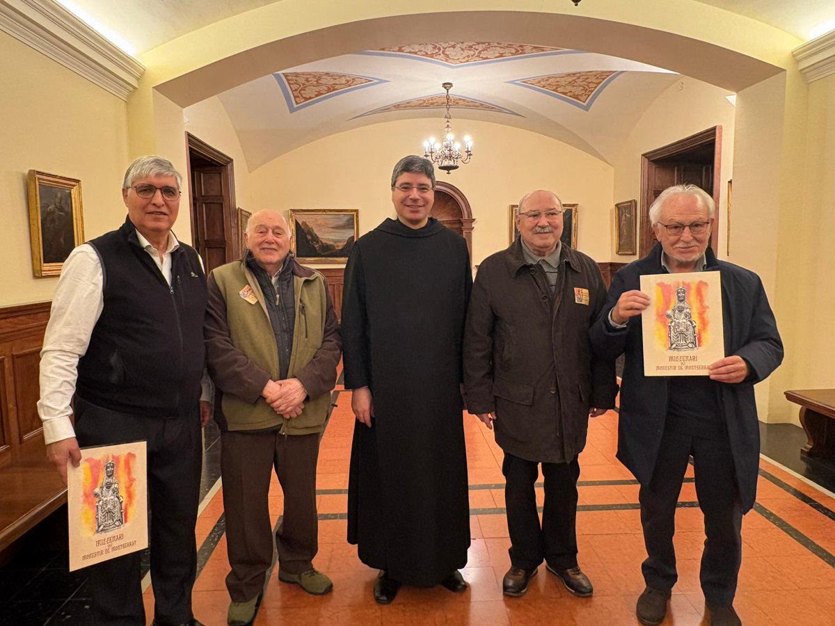 PratNur's tweet image. Avui els Amics dels Goigs estan a l'@AbMontserrat amb les altres tres associacions gogistes de Catalunya, amb els que vàrem editar el goig del Mil·lenari del Monestir de Montserrat.
#goigs #Montserrat 
#amicsdelsgoigs
#millenaridemontserrat