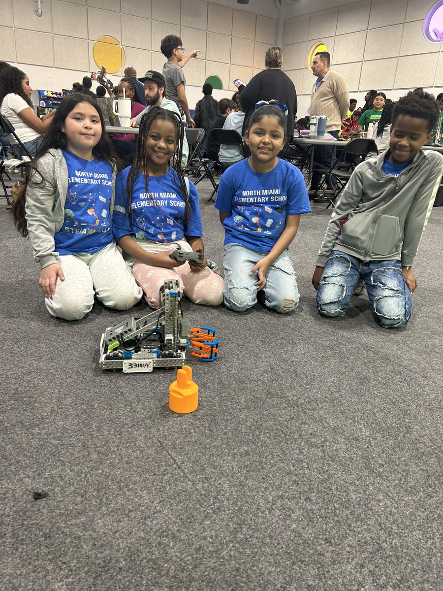 M-DCPS STEAM tweet media