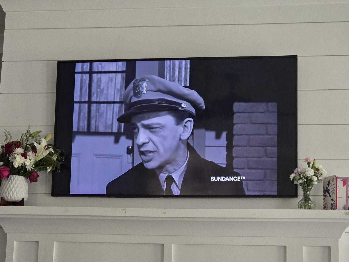 Sometimes it's nice just to turn on the TV on a rainy Saturday morning and watch a random episode.  #TheAndyGriffithShow
