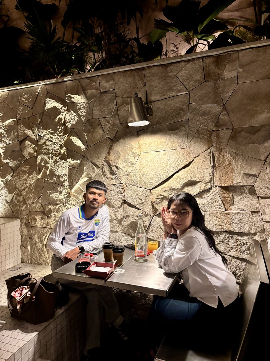 superabidin's tweet photo. Hidup PERSIB! @WidiaR_ @persib 💙💙💙 https://t.co/dzsvbaiGVK
