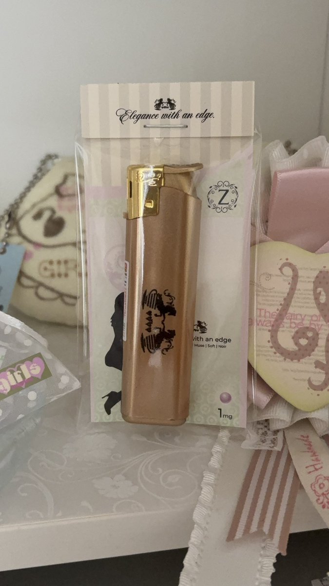 zizontwinkle tweet media