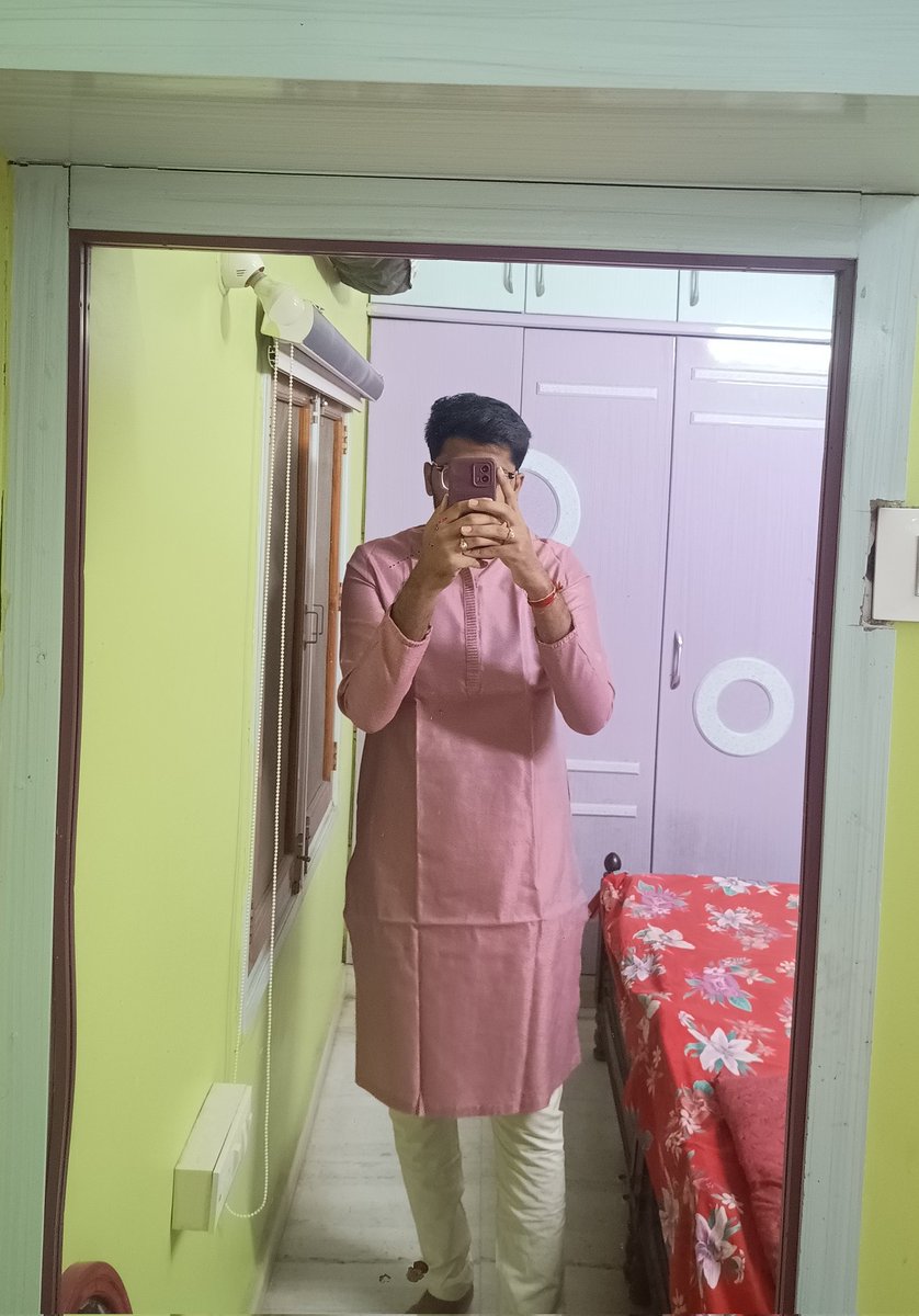 thatteluguqueer's tweet image. #ootn