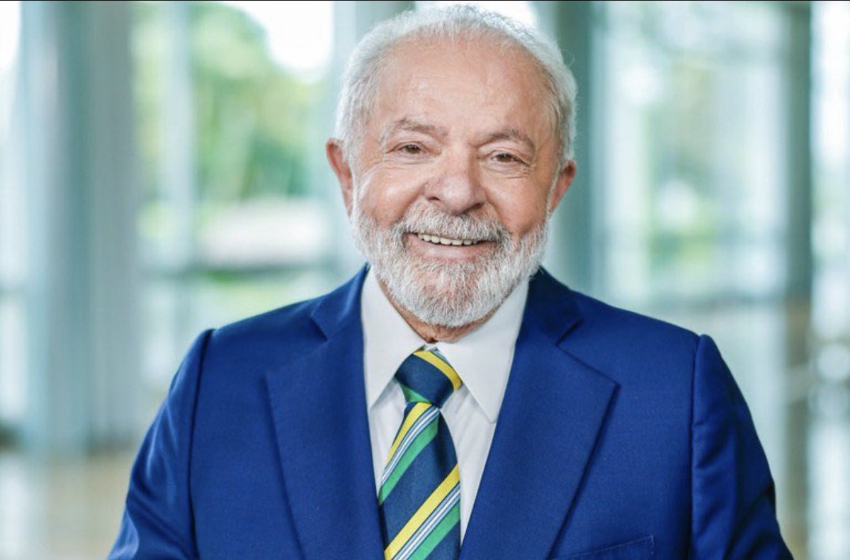 Gasolina R$ 6,49 Litro
Picanha R$ 110,00 Kg
Ovo de Páscoa R$ 119,00 médio 
Arroz R$ 25,00 5kg
Óleo de soja R$ 10,80 (900 ml)
Impostos subindo, aluguel subindo.

Você já agradeceu o painho hoje?