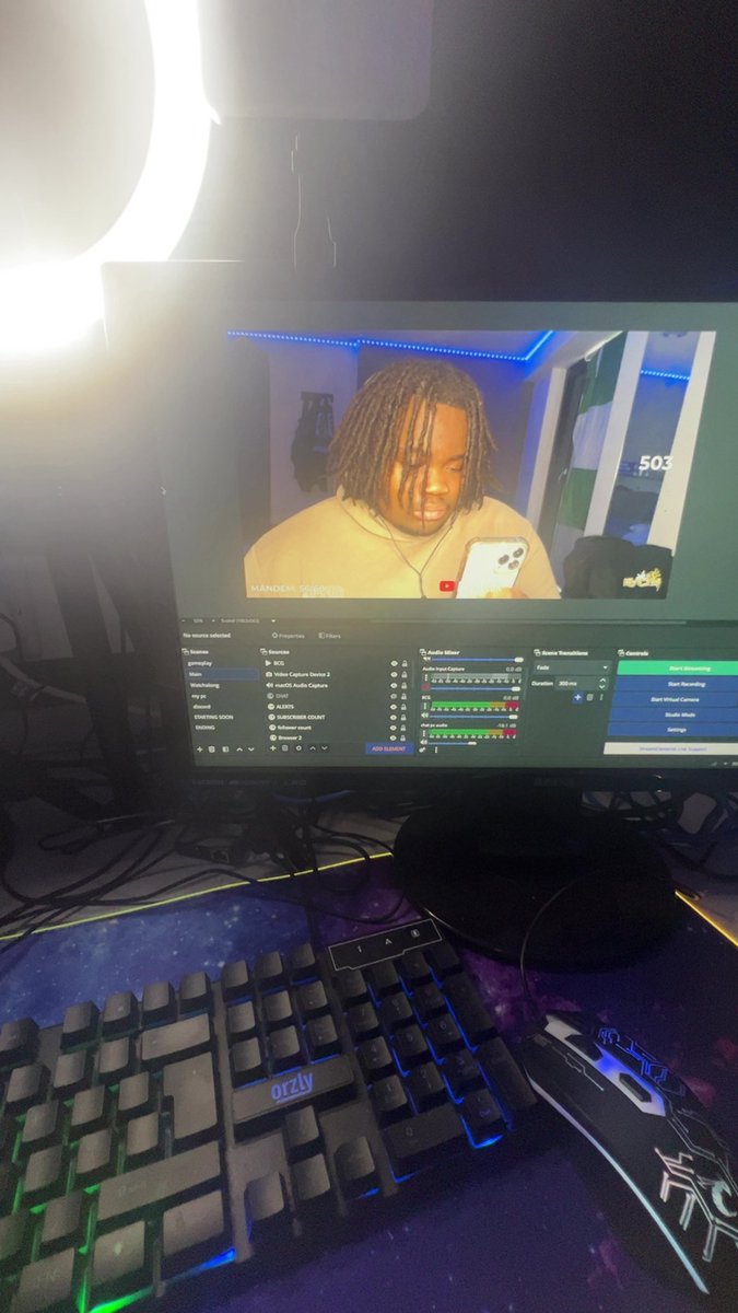 Asznee ︎Updates tweet media