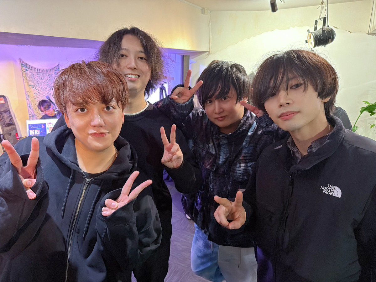 日付は変わってしまいましたが、
2/20 駒沢camited 
BOCCHI Vol.30 ありがとうございました！

今回も楽しく演奏させていただきました！

またバンドセットやりたいなー。