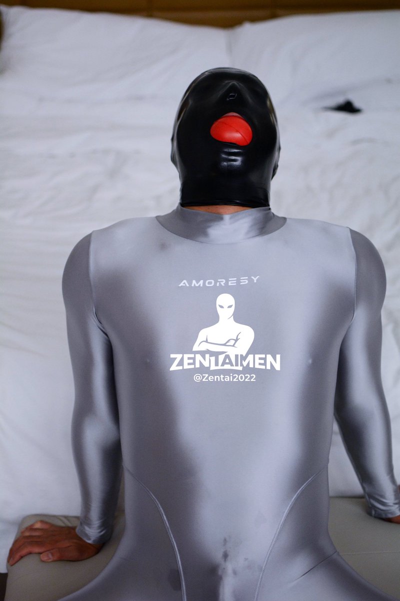 zentai_men tweet media