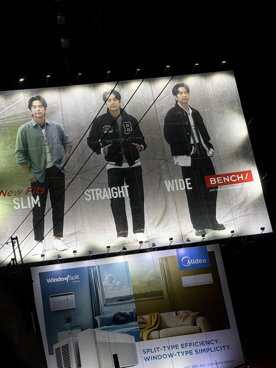 Stuck in traffic at 10:57pm on a Saturday wth

Anyway, hello there <a href="/iamjoshuagarcia/">Joshua Garcia</a>