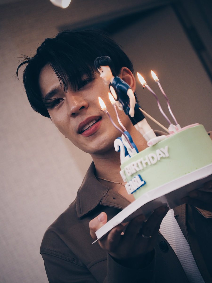 HBD วันนี้ทั้งหล่อทั้งบ๊อกแบ๊ก💪🩶🐶🥹
#PearlsCozyDay2026 #Pearlpooo #PearlSatjakorn #เพิร์ลศัจกร