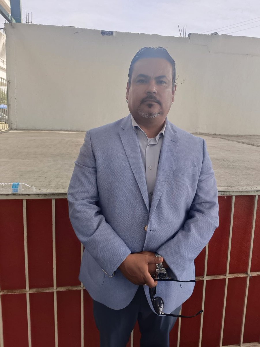 SNTE21's tweet photo. #TodosSomosUno🙋♀️
#UnoSomosTodos🙋🏻♂️
Cumpliendo con los procesos democráticos para las renovaciones de las dirigencias delegacionales y centros de trabajo que conforman la Sección 21, se celebraron las asambleas de renovación de las delegaciones #DI277 de Niveles Especiales https://t.co/aTqosQ0S5l