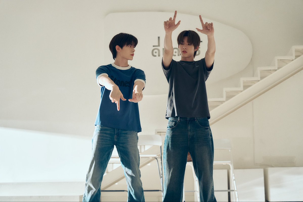 นี่ซ้อมเต้นกับฉินนน

DUANG WITH YOU EP4
#ด้วงกับเธอEP4