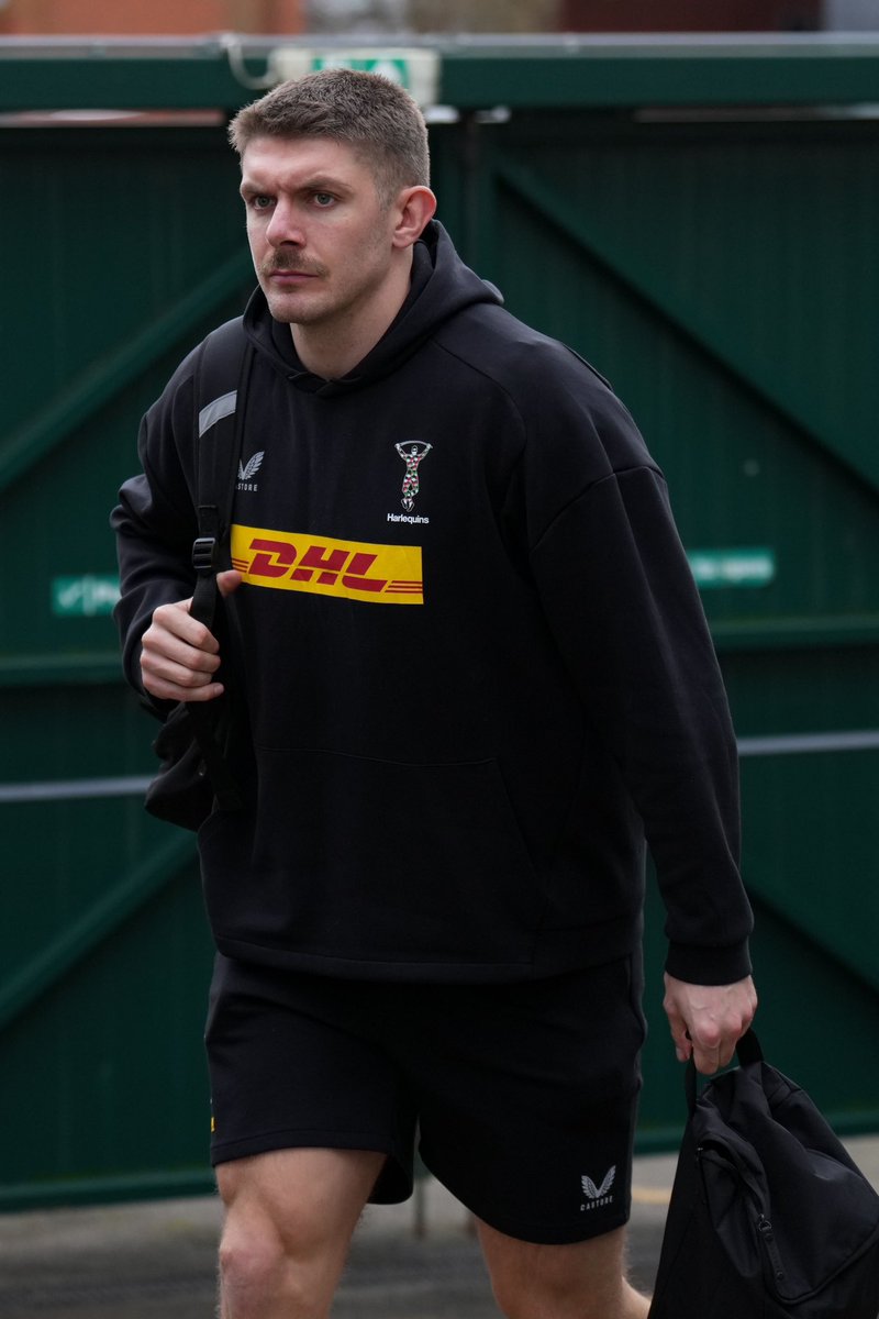 Harlequins's tweet photo. In the building 🏟️

#COYQ | #LEIvHAR https://t.co/47TqDPw2q6