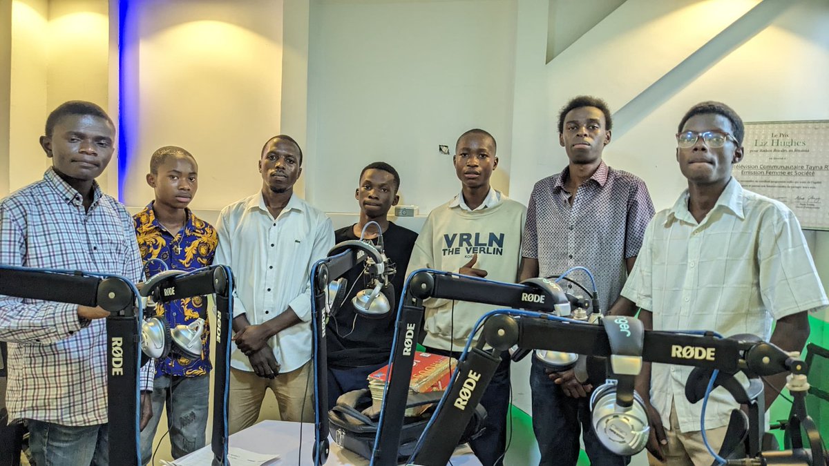 InnomahChe's tweet image. LA MESSE A ÉTÉ DOUÉE ET BRILLAMENT COLORÉE sur la RTCT-GOMA🔥⚡!
L’air était électrique ce soir sur nos ondes ! Nous avons vibré au rythme d'une édition spéciale de Génies en Herbe, mettant à l'honneur la jeunesse étincelante de Goma.
#Alfred #Gratias #David #Delphin #Jordan.