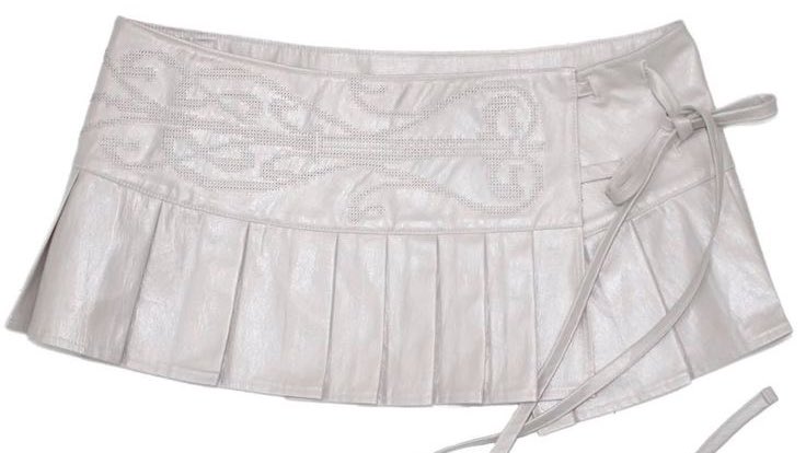 cynnamomroll's tweet image. RT @rosierpearl: