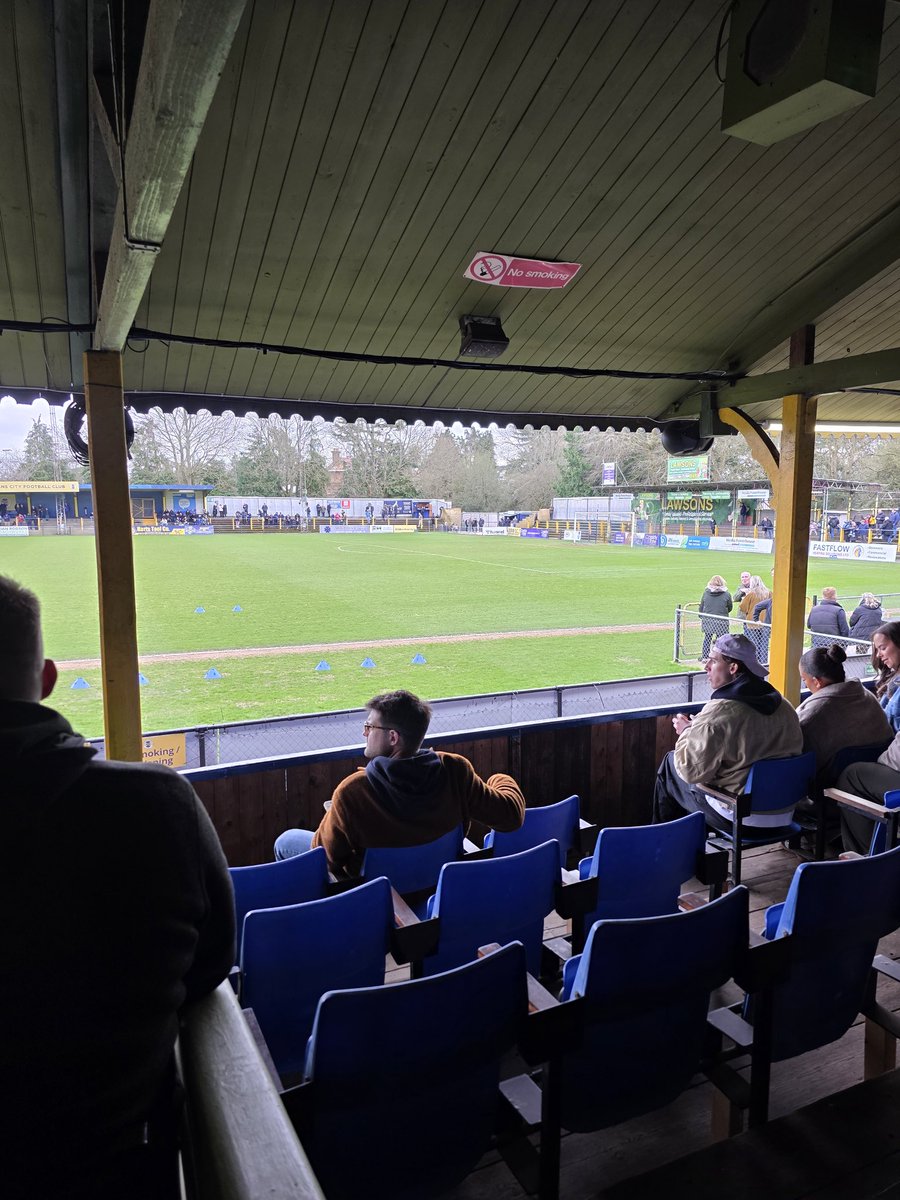 Lee Devonshire tweet media