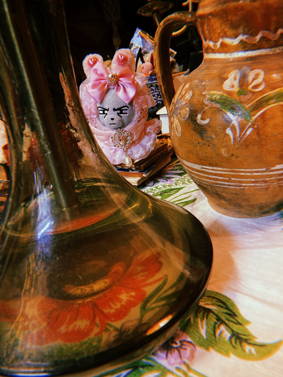 🇨🇳で吸ったのが美味すぎてもう自分で美味しいの作れる気がしない😇😇😇
台をずっと放置してる😇😇😇