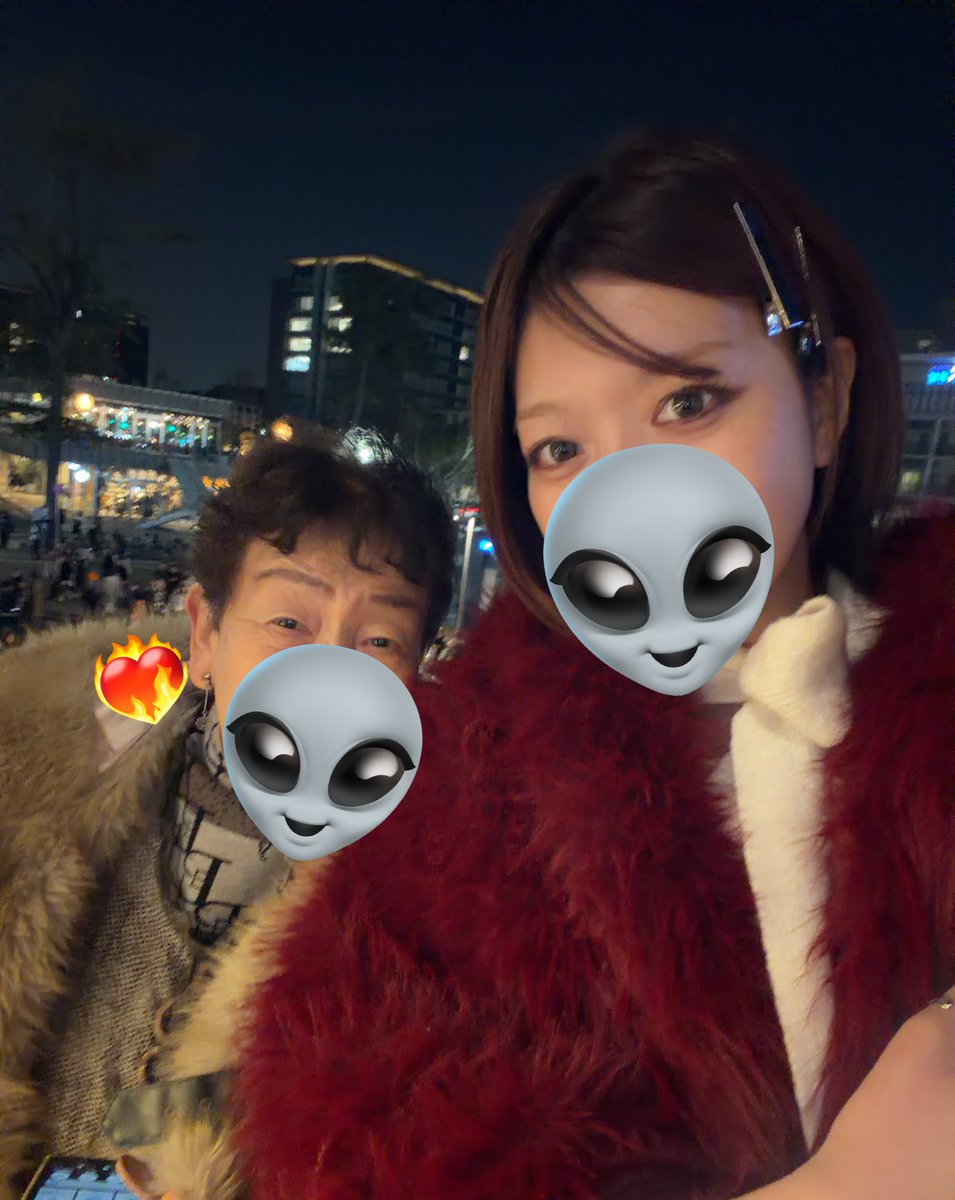 本日 おばあちゃんと参戦しました👽❤️‍🔥 「わかんない曲でも