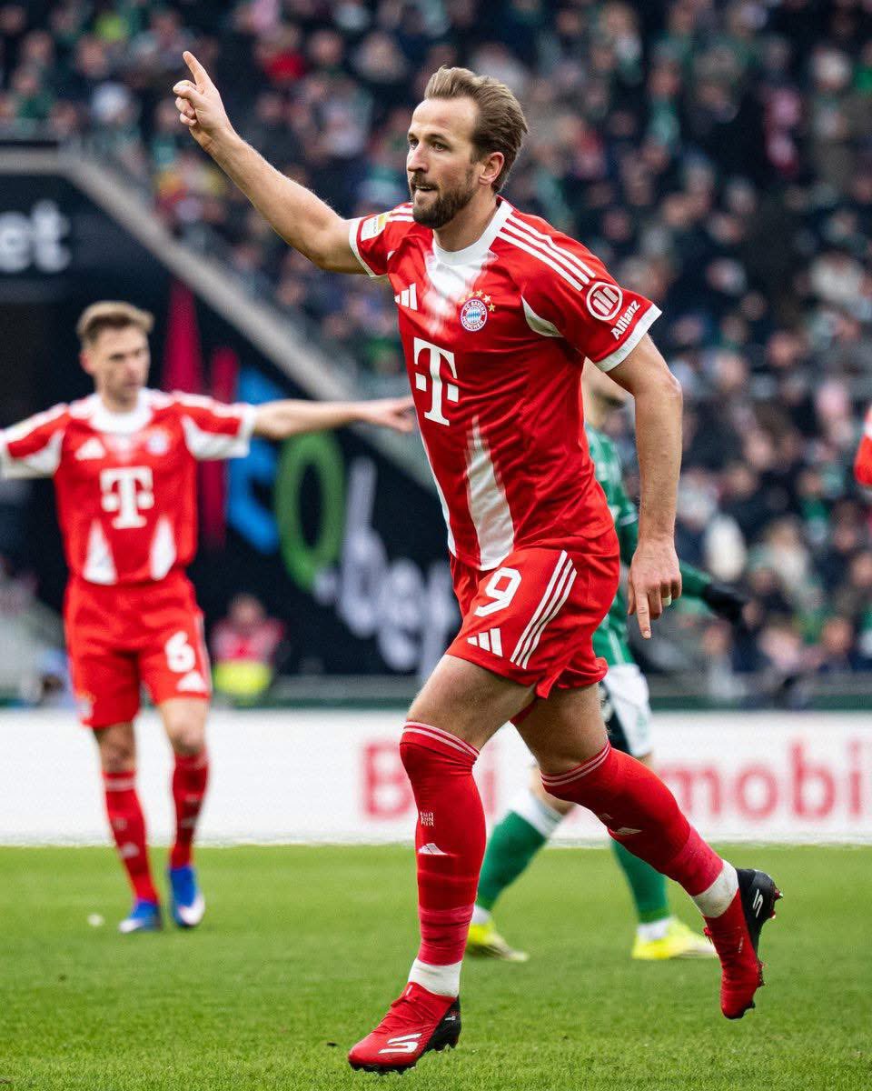 Fútbol ⚽ Moderno tweet media