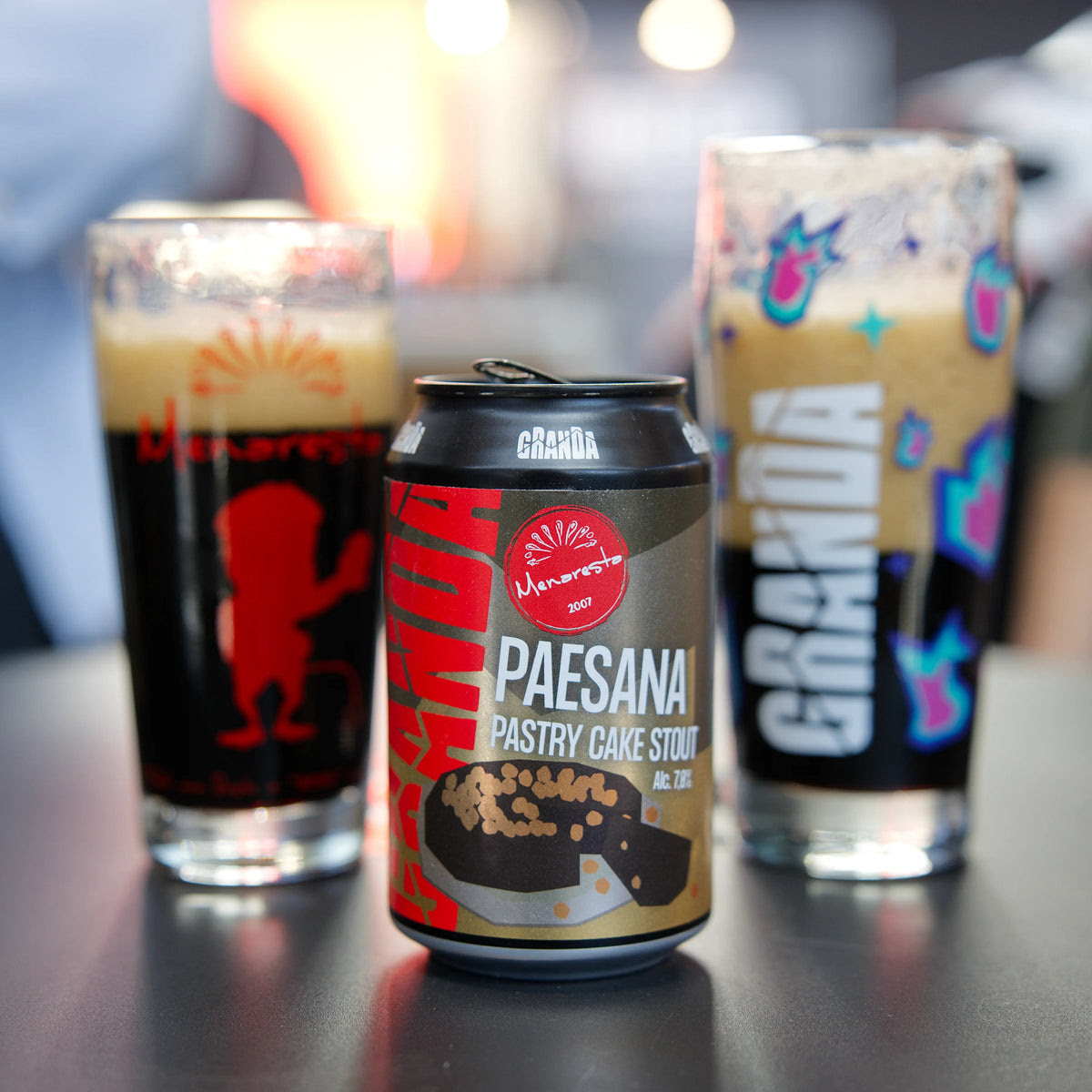 PintaMedicea's tweet image. Paesana è la nuova #pastrystout di #LaGranda e #Menaresta 🍫🌰
Ispirata alla #tortapaesana brianzola, con pane di Davide Longoni e nocciole Piemonte IGP.
Ricca, morbida, coerente, la tradizione e territorio nel bicchiere di #birraartigianale. Info: pintamedicea.com/birra/2026/gra…