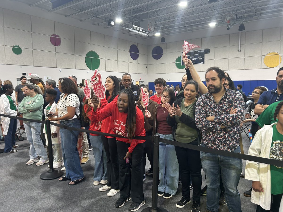 M-DCPS STEAM tweet media