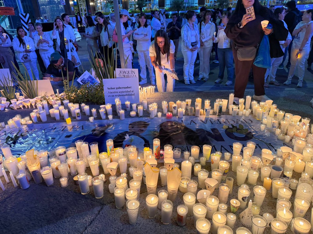 Ay, no. No puede ser 💔

Anoche se exigía justicia en Angelópolis por los jóvenes asesinados el sábado pasado y hoy Puebla vuelve a amanecer de luto con la aparición de Alexandro y Karina sin vida, en Chignahuapan.

Malditos sean, <a href="/armentapuebla_/">Alejandro Armenta</a>. 
¿Cuál es el fondo? YA BASTA.